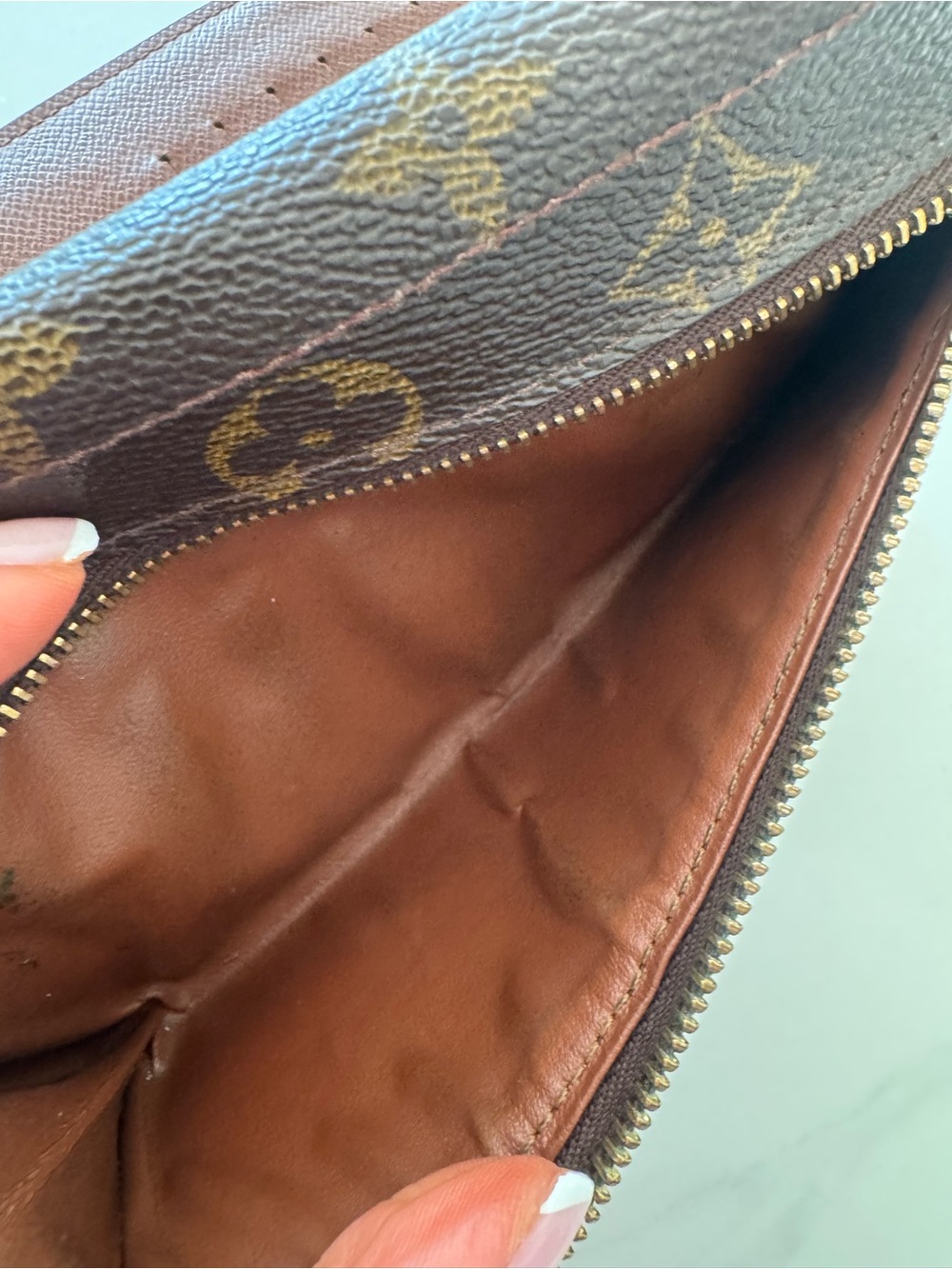 Louis Vuitton Brown Monogram Clasp Wallet with Gold Hardware - Picture 5 of 15